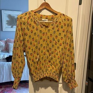 Women's Yellow Patterned Top